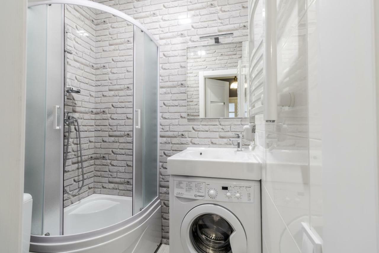 Modern Rus Apartment Lviv Exterior photo